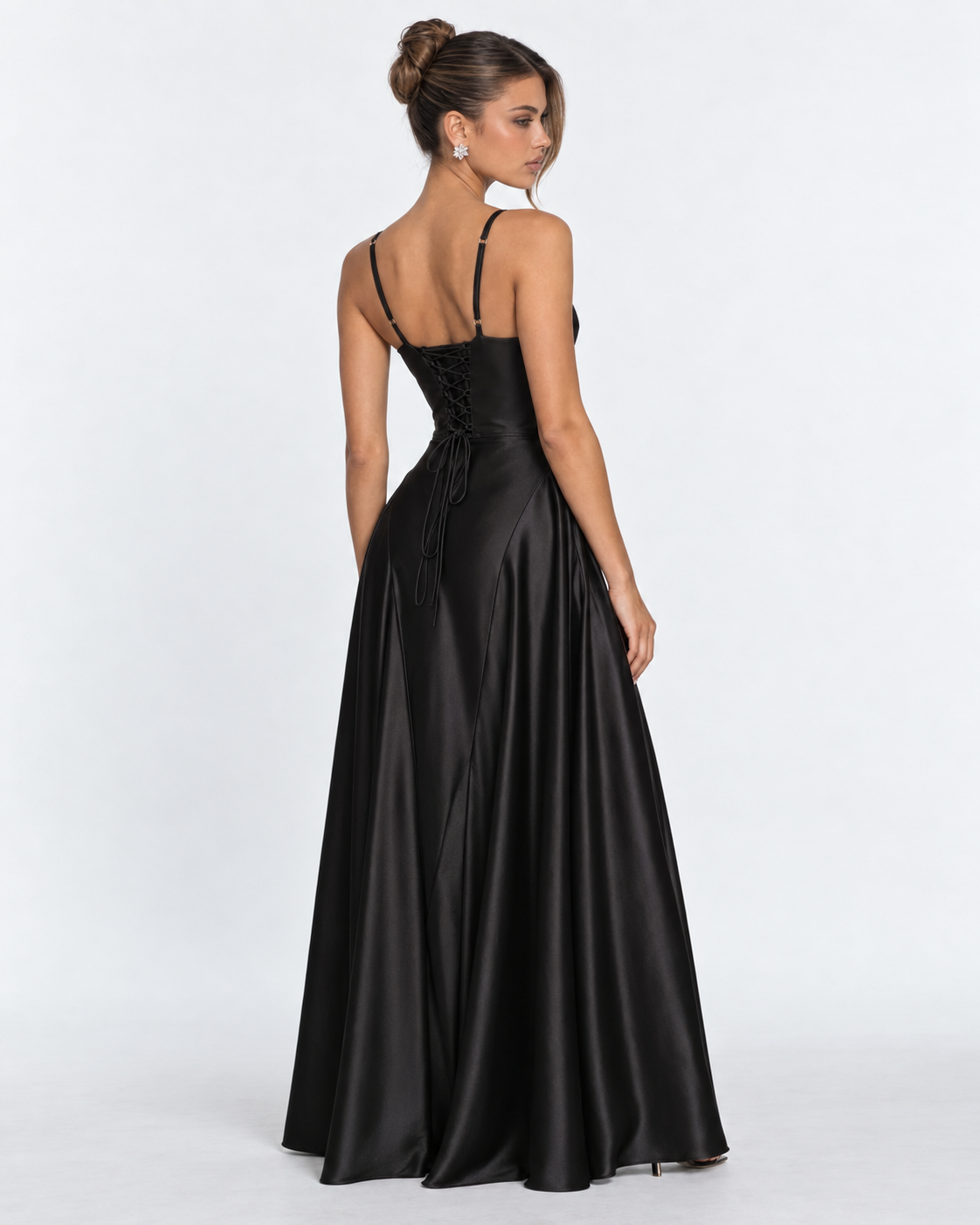 Vestido Largo de Satén con Corsé y Cordones en la Espalda