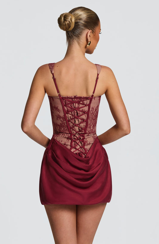 Vestido de Encaje con Corsé Nube del Alba