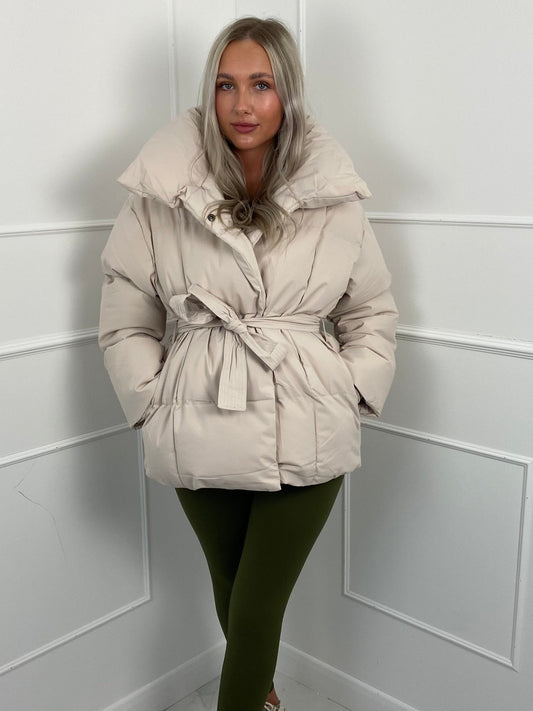 Abrigo Acolchado con Cinturón Karly