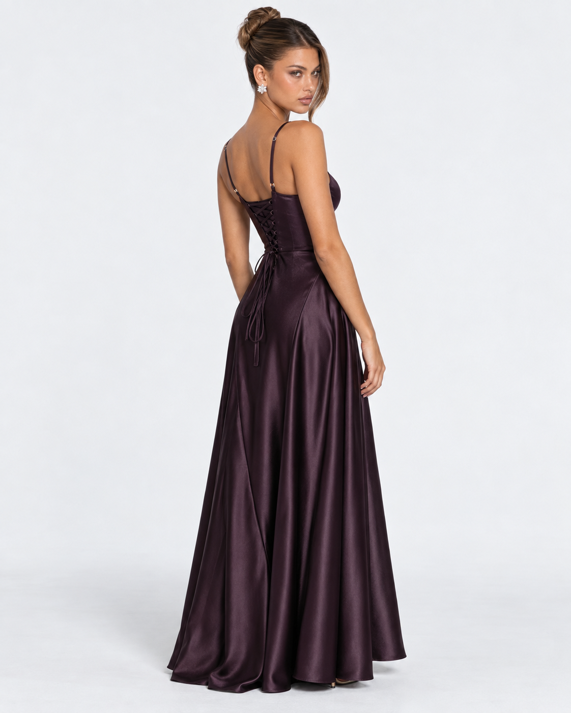 Vestido Largo de Satén con Corsé y Cordones en la Espalda