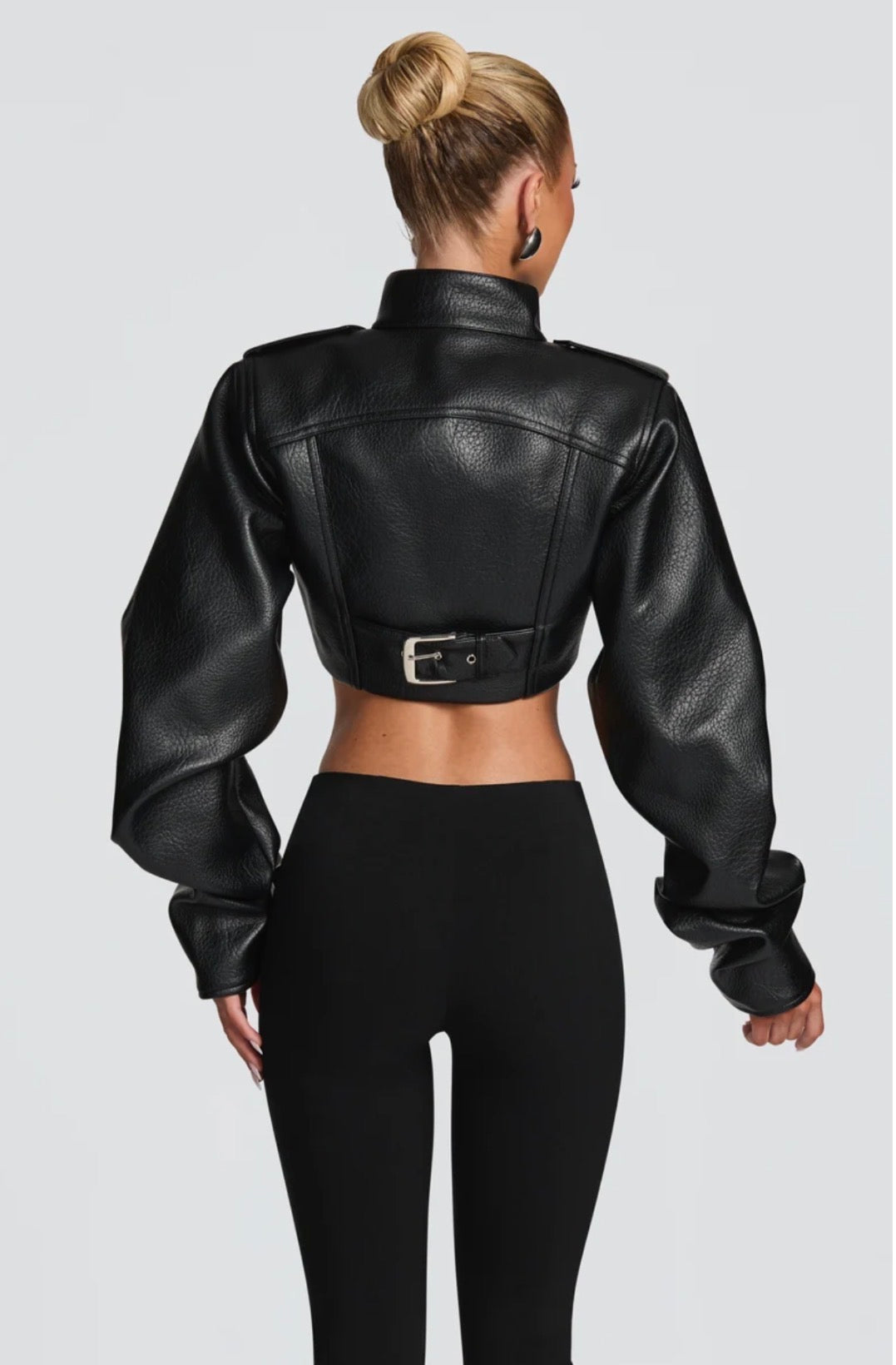 Chaqueta Corta Estructurada Efecto Piel