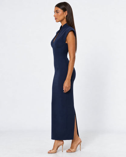 Vestido Largo con Hombros Estructurados y Escote en V