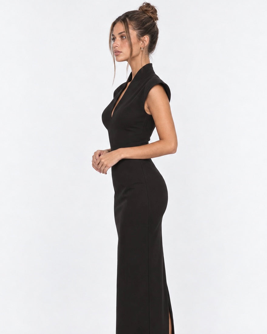 Vestido Largo con Hombros Estructurados y Escote en V
