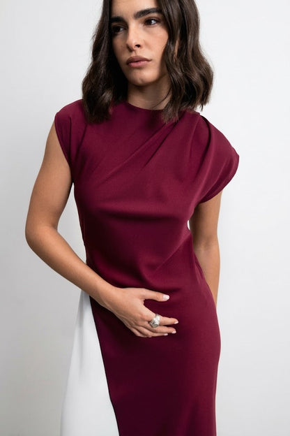 Vestido midi combinado