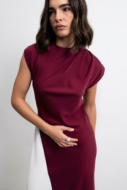 Vestido midi combinado