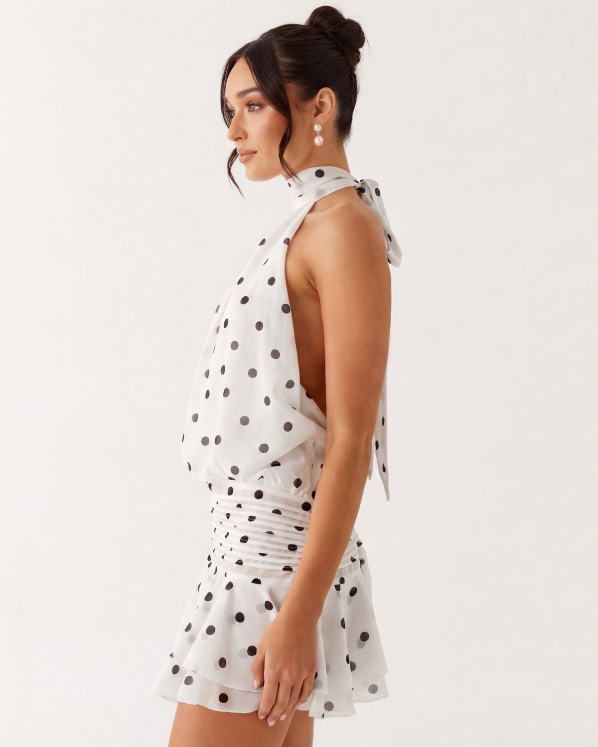 Vestido Corto Halter Jazmín de Primavera