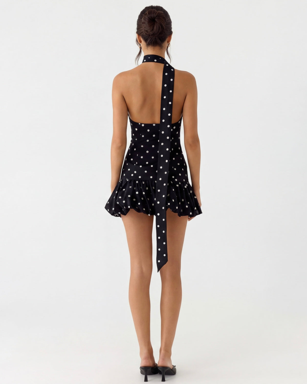 Vestido Corto Halter Flora de Primavera