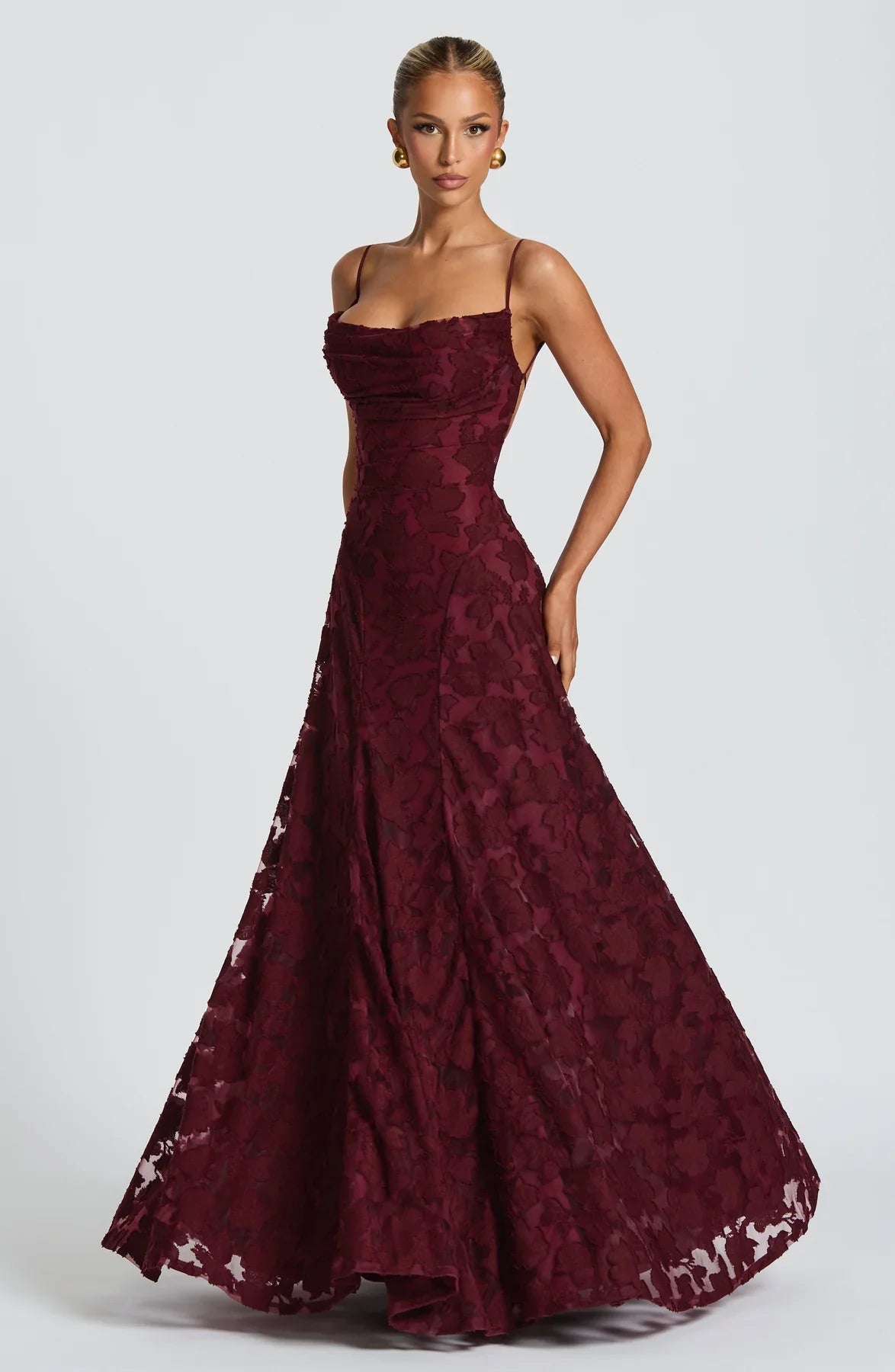 Vestido Largo Floral con Corsé Luz de la Estrella